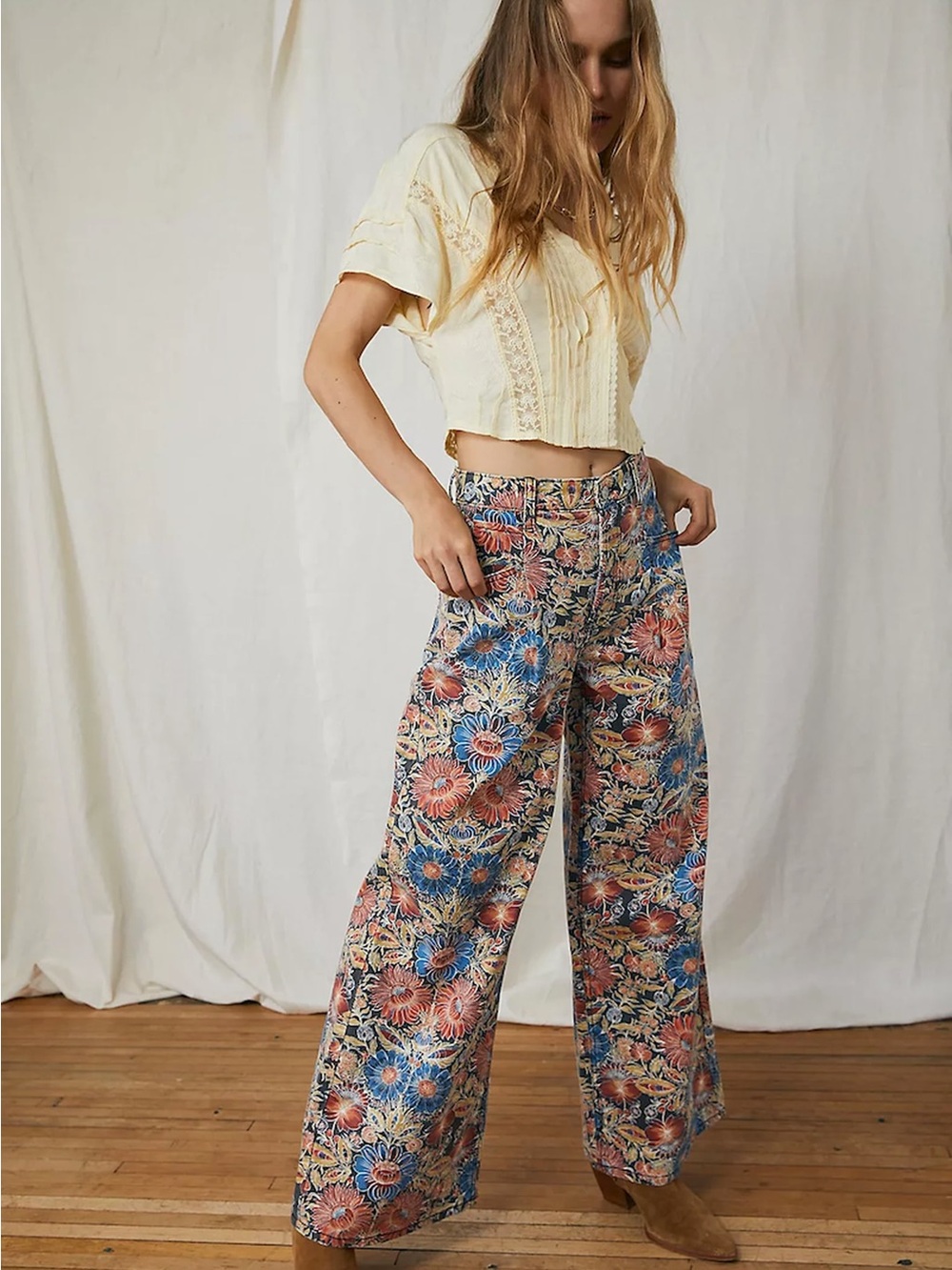 Free People We The Free Oversized Slouchy Printed Jeans in Flowers - Picture 2 of 6